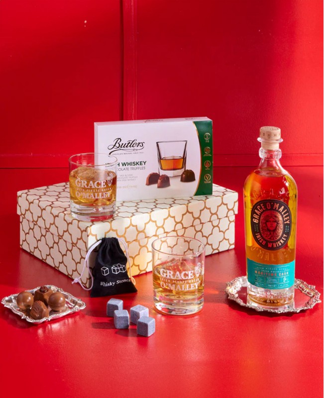 Premium Whiskey Connoisseur Gift Basket Premium Whiskey Connoisseur Gift Basket